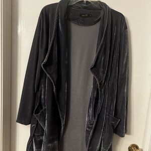 Amaryllis Velvet Jacket in Charcoal Gray